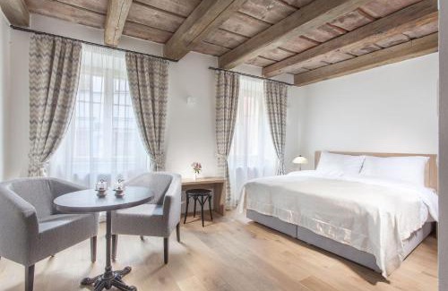 Mala Strana Hôtel | Hotel At the White Lily