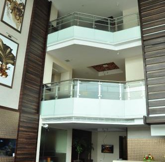 Erode Hôtel | Hotel Atrium