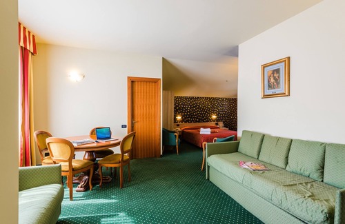 Saint-Vincent Hôtel | Hotel Au Soleil