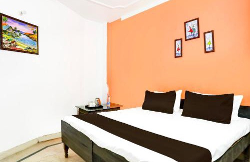 Malviya Nagar Lit Et Petit-Déjeuner | Hotel Aura Opposite Max Hospital