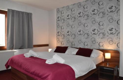 Stola Hôtel | Hotel Avalanche