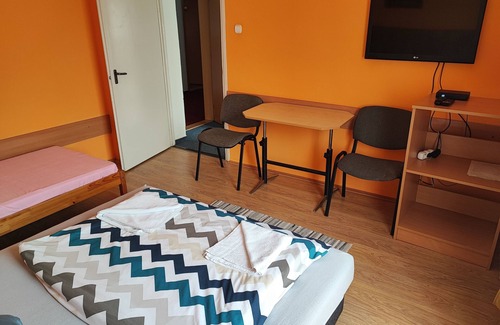 Komlo Hôtel | Hotel Béke Sziget