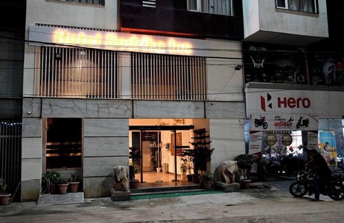 Marhi Hôtel | Hotel Badrika Inn