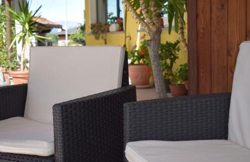 Levo Lit Et Petit-Déjeuner | Hotel BB Villa Orchidea