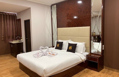 Binong Hôtel | Hotel Binong