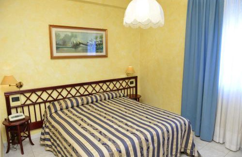 Mesagne Hôtel | Hotel Blue Rose's