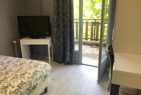 Geilles Hôtel | HOTEL BON ACCUEIL