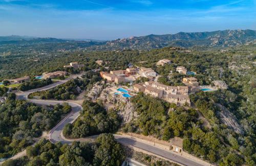 Arzachena Hôtel | Hotel Borgo Smeraldo