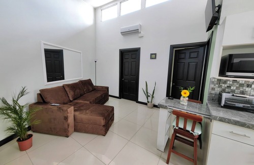 Ciudad Cariari Appartement | CasAguacate
