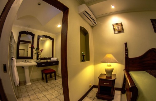 Orotina Hôtel | Hotel Boutique Iguana Verde