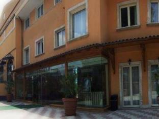 Zona XII Torre Spaccata Hôtel | Hotel Bright