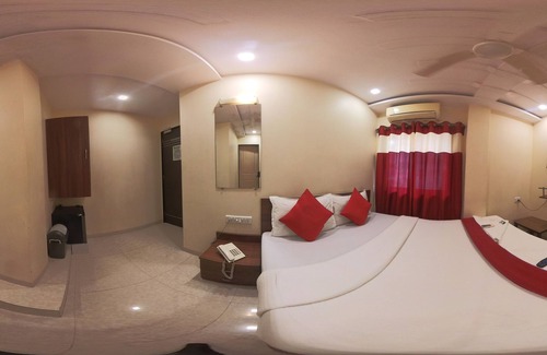 Girgaon Hôtel | Hotel Briteway