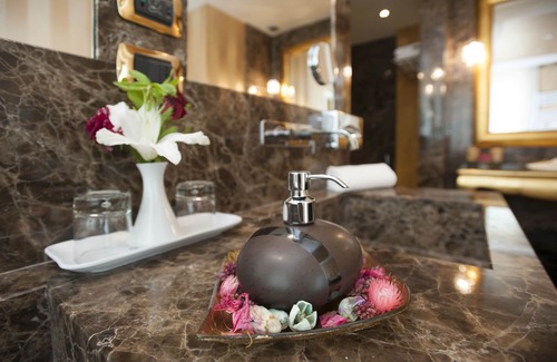 Alba Hôtel | Hotel Calissano