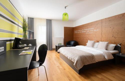 Ludwigsburg Hôtel | Hotel CampusZwei Komfortable Doppelzimmer & Apartments mit Küche Zentral in Ludwigsburg ideal für Business & Langzeitaufenthalte optional mit Frühstück