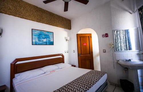 Ricardo Flores Magon Hôtel | Hotel Candilejas Playa
