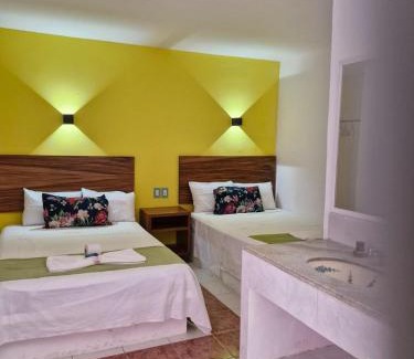 Malecon Hôtel | Hotel Capri Playa a una calle de la Playa Regatas