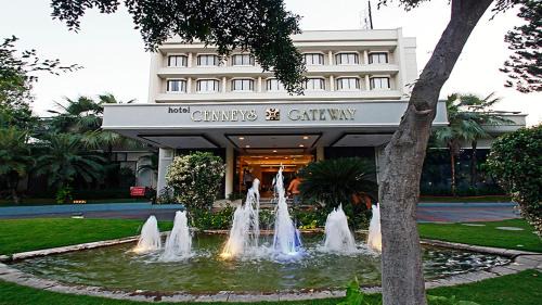 Salem Hôtel | Hotel Cenneys Gateway