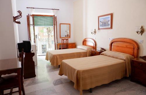 Lanjaron Hôtel | Hotel Central