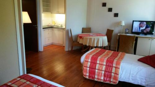Luxeuil-les-Bains Appartement | HOTEL CERISE - LES SOURCES Luxeuil-les-Bains