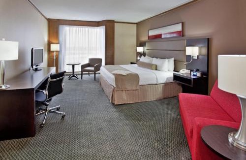 Hull Hôtel | Hotel Chateauneuf Gatineau-Ottawa