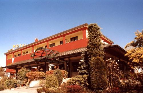 Vercelli Hôtel | Hotel Cinzia Ristorante Christian e Manuel