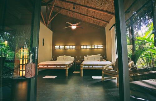 Parrita Hôtel | Hotel Clandestino beach resort