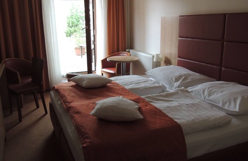 Kezmarok Hôtel | Hotel Club