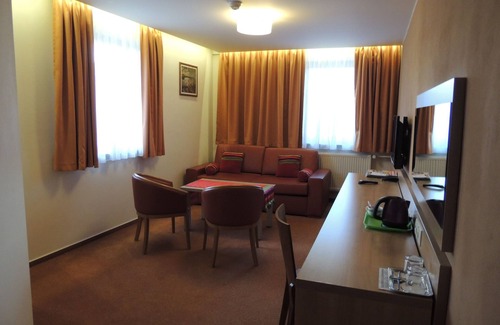 Kezmarok Hôtel | Hotel Club