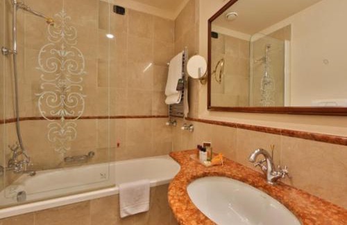 Pre Hôtel | Hotel Continental Genova