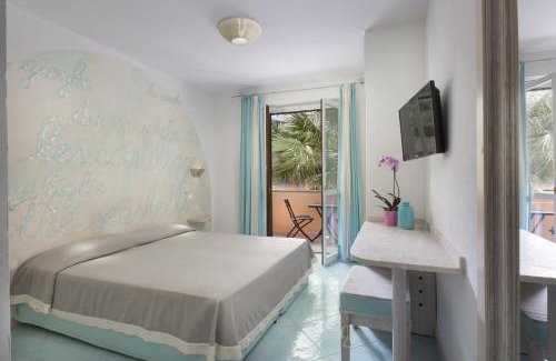 Santa Teresa di Gallura Hôtel | Hotel Corallaro
