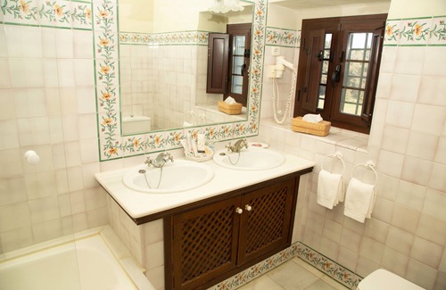 Gerena Hôtel | Hotel Cortijo el Esparragal