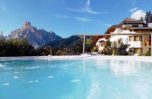 Corvara in Badia Hôtel | Hotel Costes