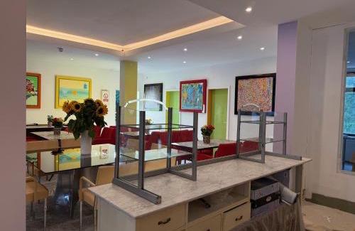 Unstrut-Hainich Appartement | Hotel Dada Art Berlin 2-Zimmer Apartment