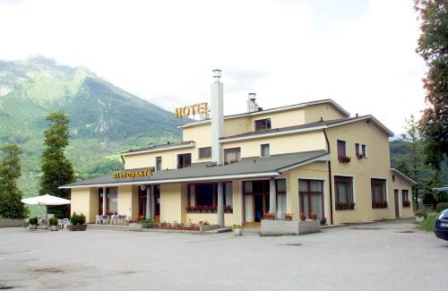 Ponte nelle Alpi Hôtel | Hotel Dante