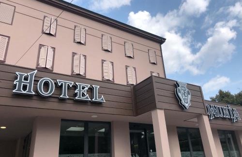 Buon Pastore-Sant'Agnese-San Damaso Hôtel | Hotel Daunia