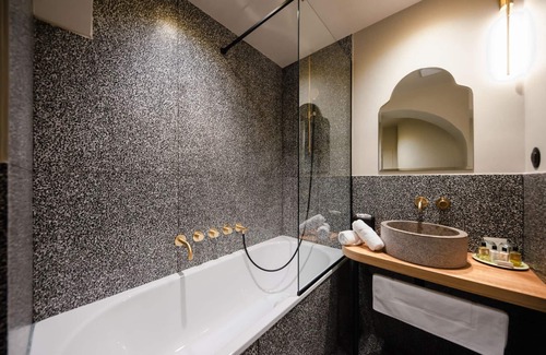 La Presqu'ile Hôtel | Hotel de l'Abbaye