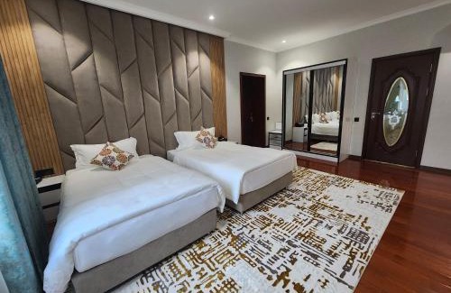 Dushanbe Lit Et Petit-Déjeuner | HOTEL DEHLAVI o