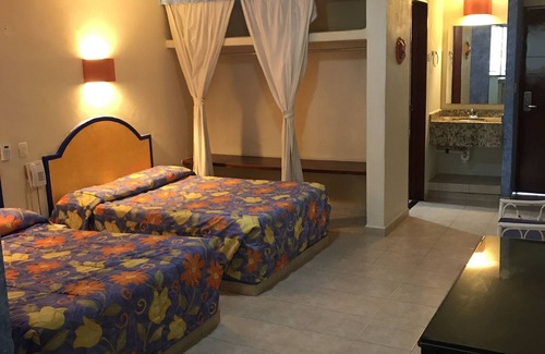 Magallanes Hôtel | Hotel Delfines Acapulco by NG Hoteles