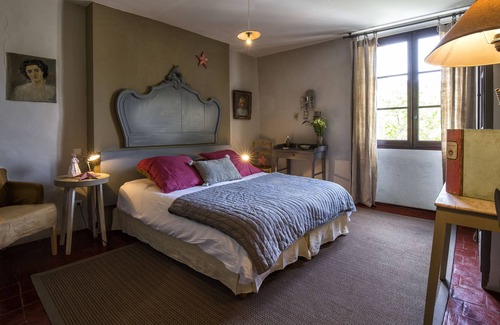 Riez Maison | Hotel des Colonnes