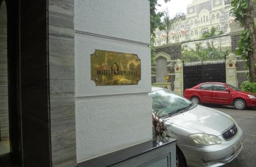 Wellington Pier Hôtel | Hotel Diplomat, Colaba