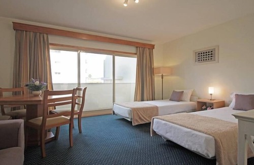 Feira Hôtel | Hotel Dos Loios