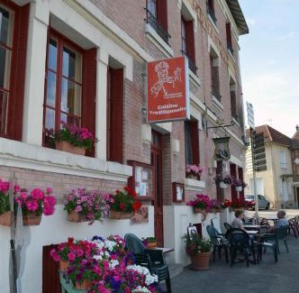 Varennes-en-Argonne Hôtel | Hotel du Grand Monarque