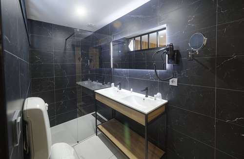 Foix Hôtel | Hotel du Lac Foix