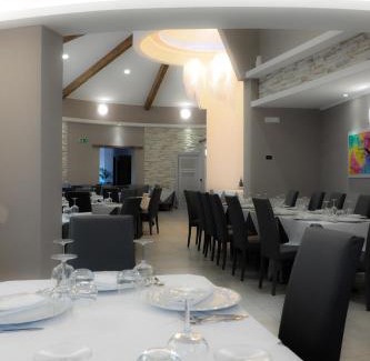 Spadola Hôtel | Hotel Duca Di Calabria