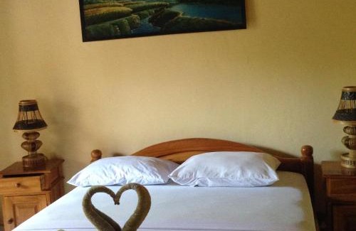 Lovina Hôtel | Hotel Dupa