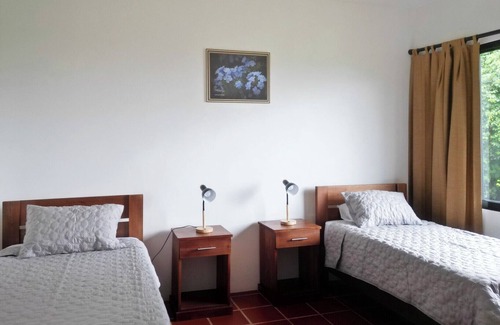 Barva Hôtel | Hotel El Arca, Jardín Botánico y Restaurante