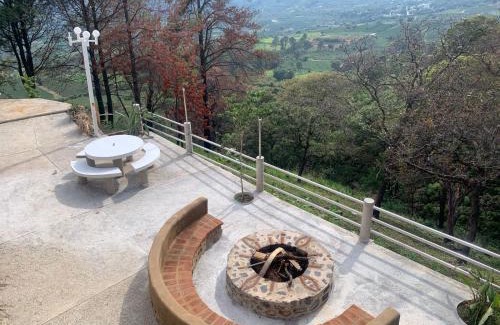 Totolapan Hôtel | Hotel El Mirador y Jardin