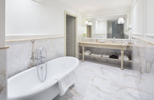 Dreta de l'Eixample Hôtel | Hotel El Palace Barcelona