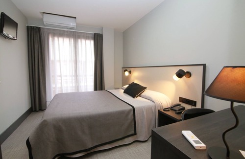 Esplugues de Llobregat Hôtel | Hotel Esplugues