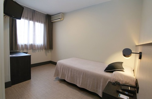 Esplugues de Llobregat Hôtel | Hotel Esplugues